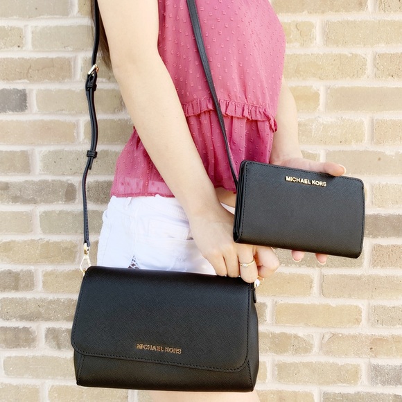 Michael Kors medium crossbody Wallet SET - Picture 6 of 7